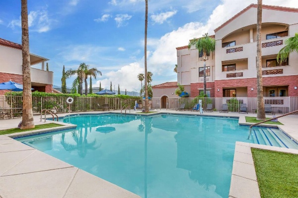 Hilton Vacation Club Varsity Club Tucson image 5